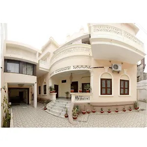 Bed & Breakfast Shree Ganesha ***